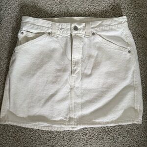Levi’s denim skirt size 30